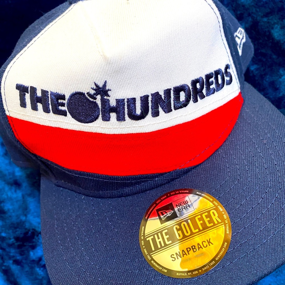 The Golfer Snapback NWT